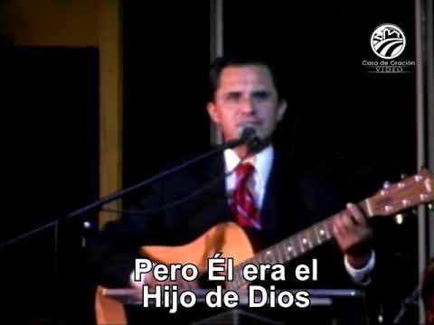 Él resucito  / Alabanza y adoración  / Chuy García