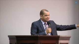 Edwin Ramírez  – Un Llamado De Dios A Creer, Confiar y Esperar en El (Isaias 41:1-20)