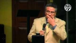 El abuso espiritual – Pastor Chuy Olivares